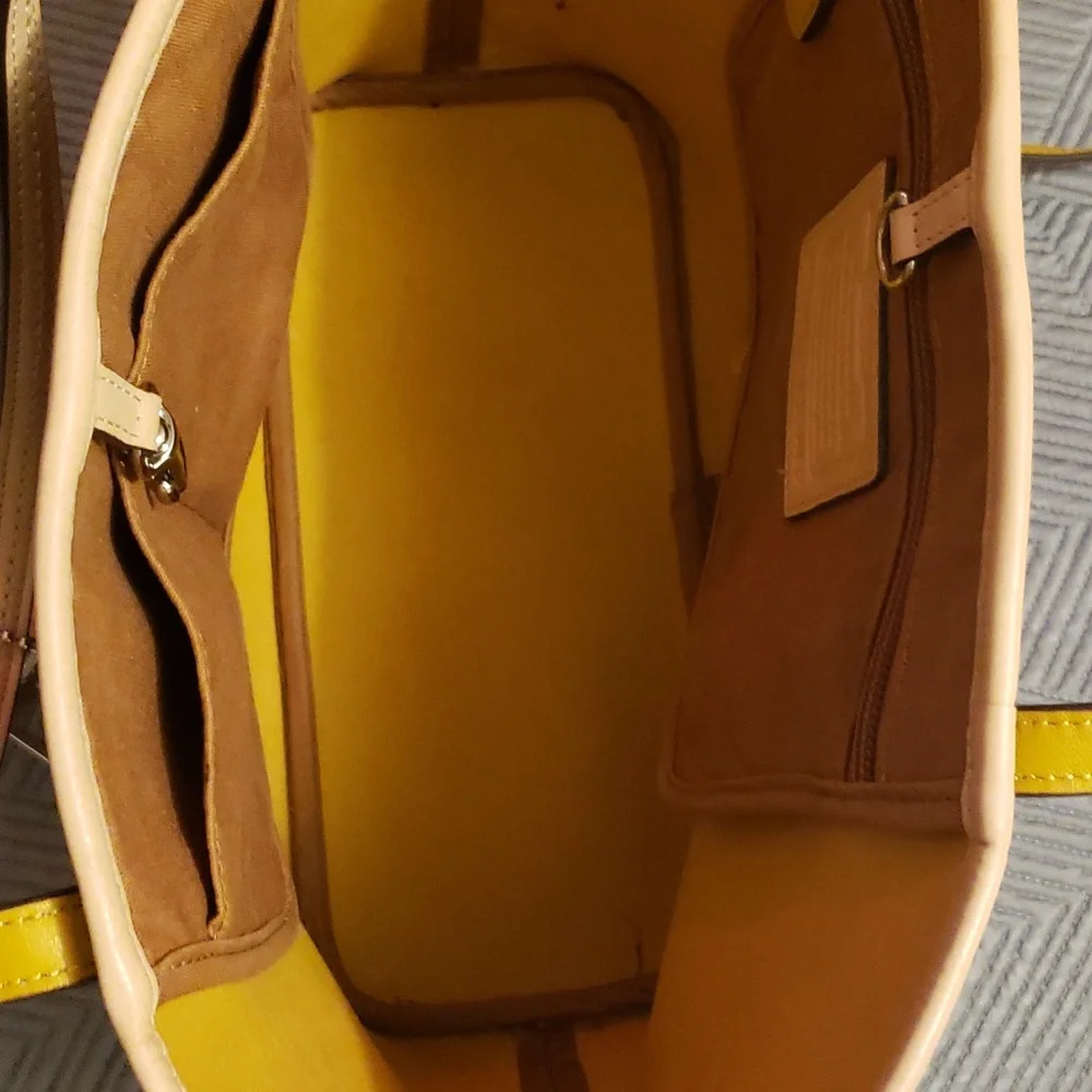 Coach brown and tan leather satchel for women - Picture 10 of 10
